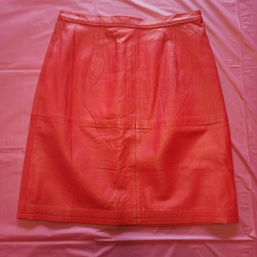 Newport News, easy style red leather skirt